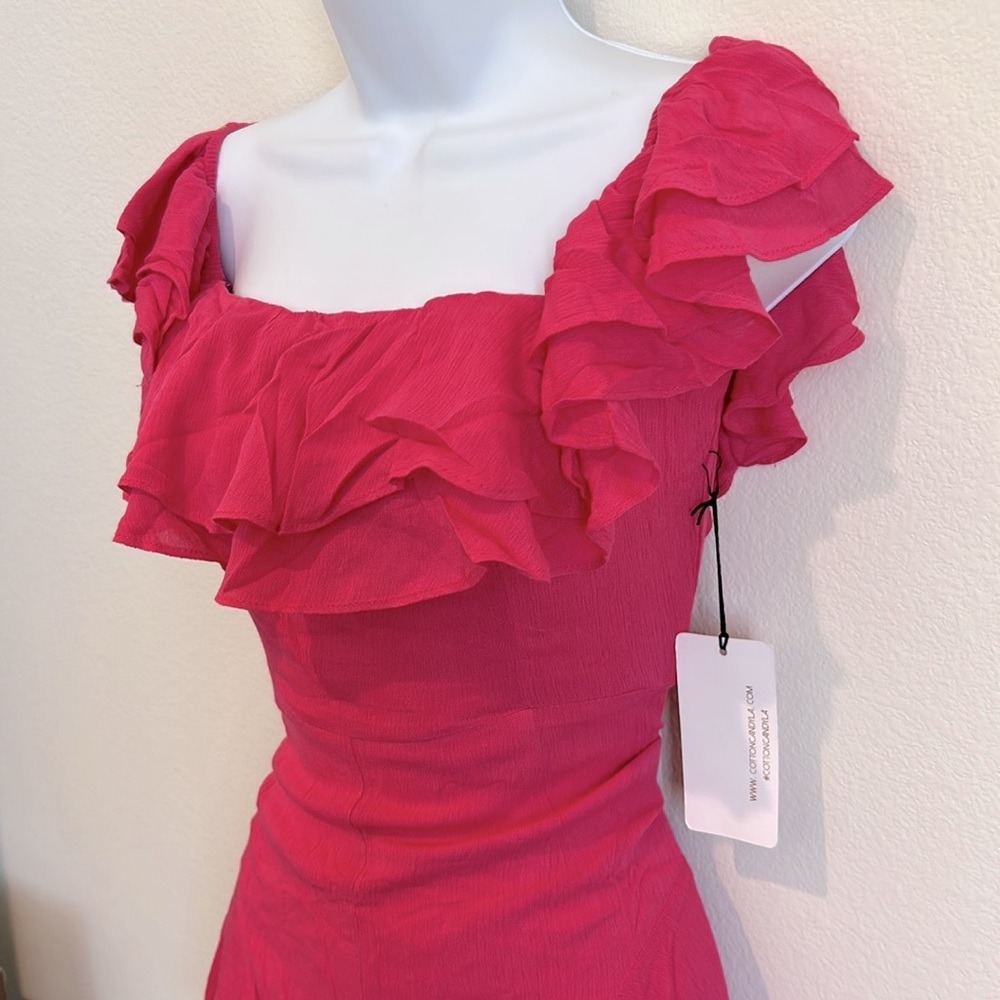 Cotton Candy Off-Shoulder Ruffle Romper in Hot Pink - Picture 4 of 6